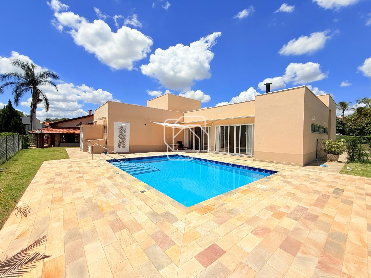 Casa de Condomínio à venda em Salto - SP - Haras Paineiras: