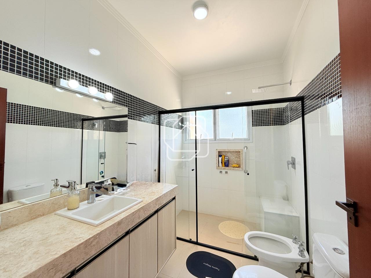 Casa de Condomínio à venda em Salto - SP - Haras Paineiras: