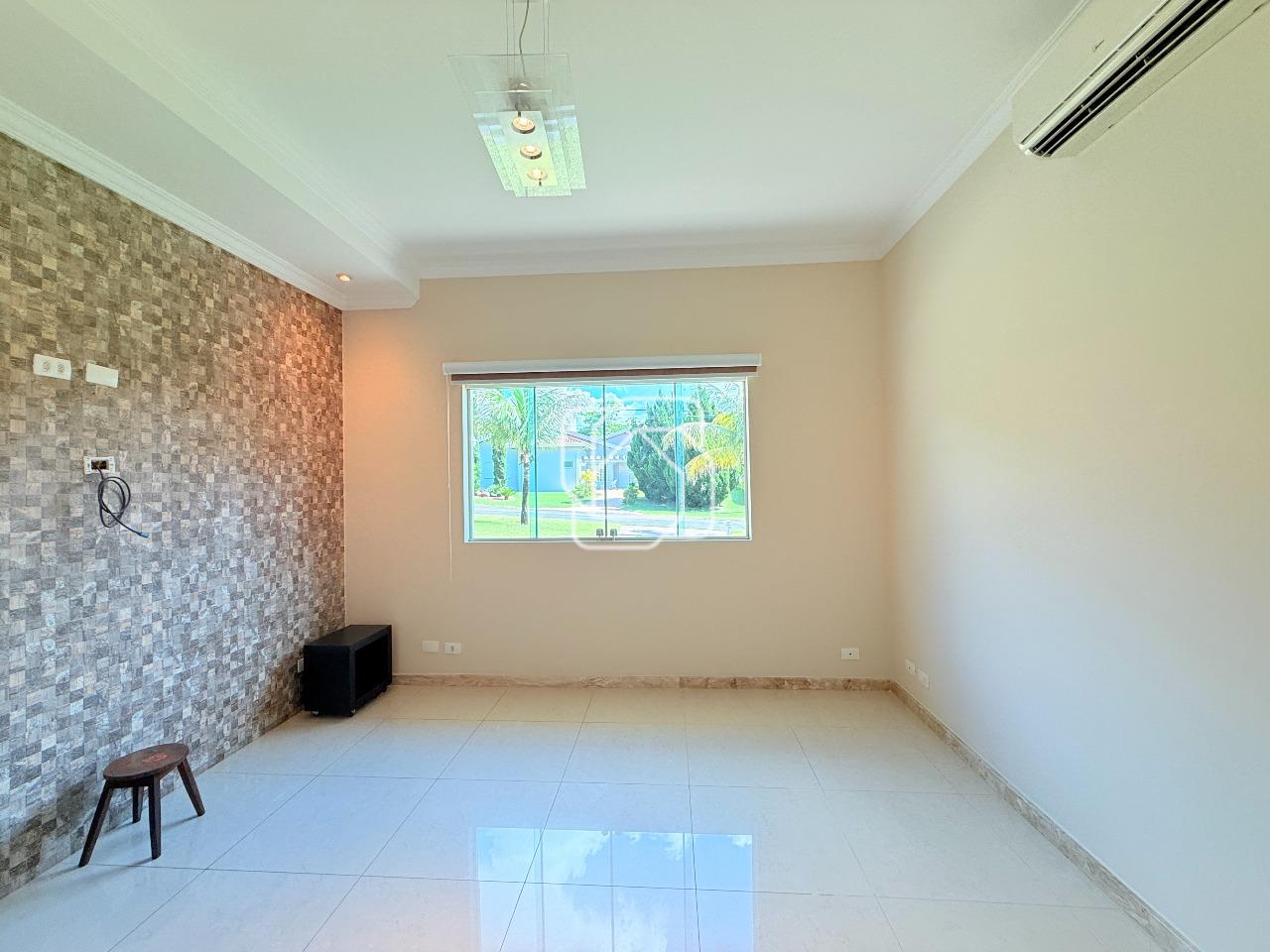 Casa de Condomínio à venda em Salto - SP - Haras Paineiras: 