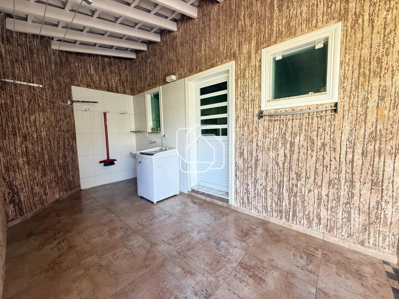 Casa de Condomínio à venda em Salto - SP - Haras Paineiras: 