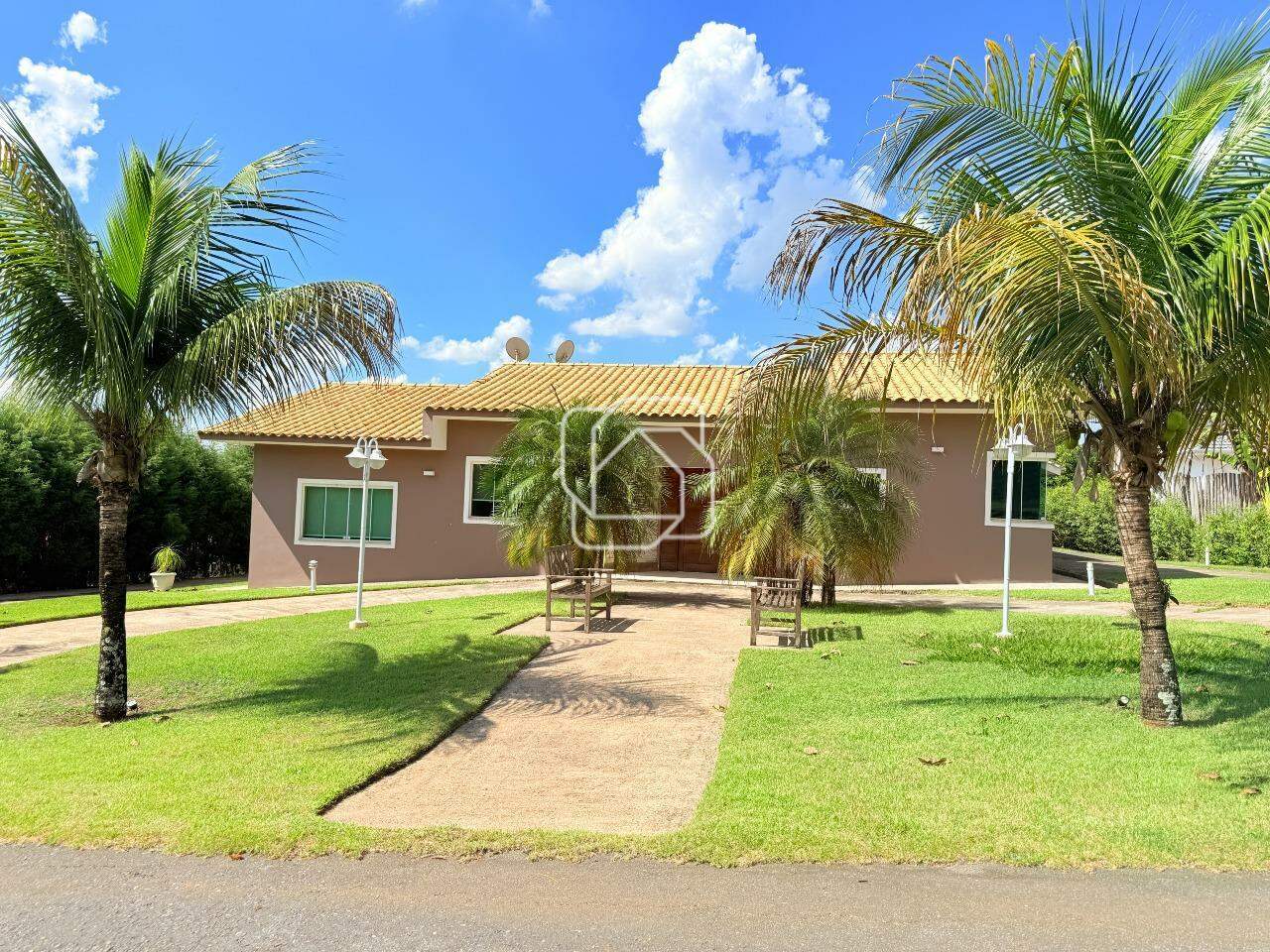 Casa de Condomínio à venda em Salto - SP - Haras Paineiras: 