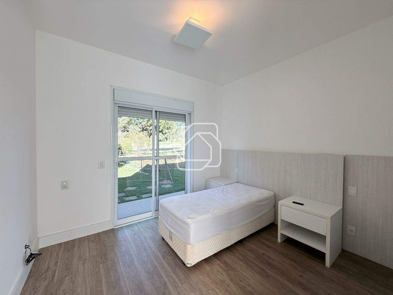 Casa de Condomínio à venda em Salto - SP - Haras Paineiras: Quarto
