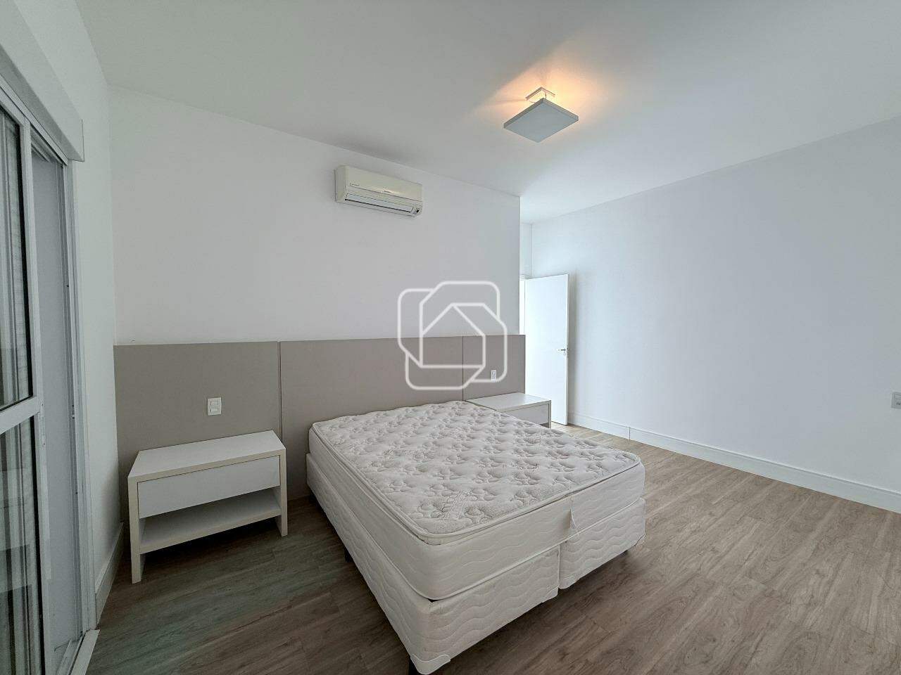 Casa de Condomínio à venda em Salto - SP - Haras Paineiras: Quarto