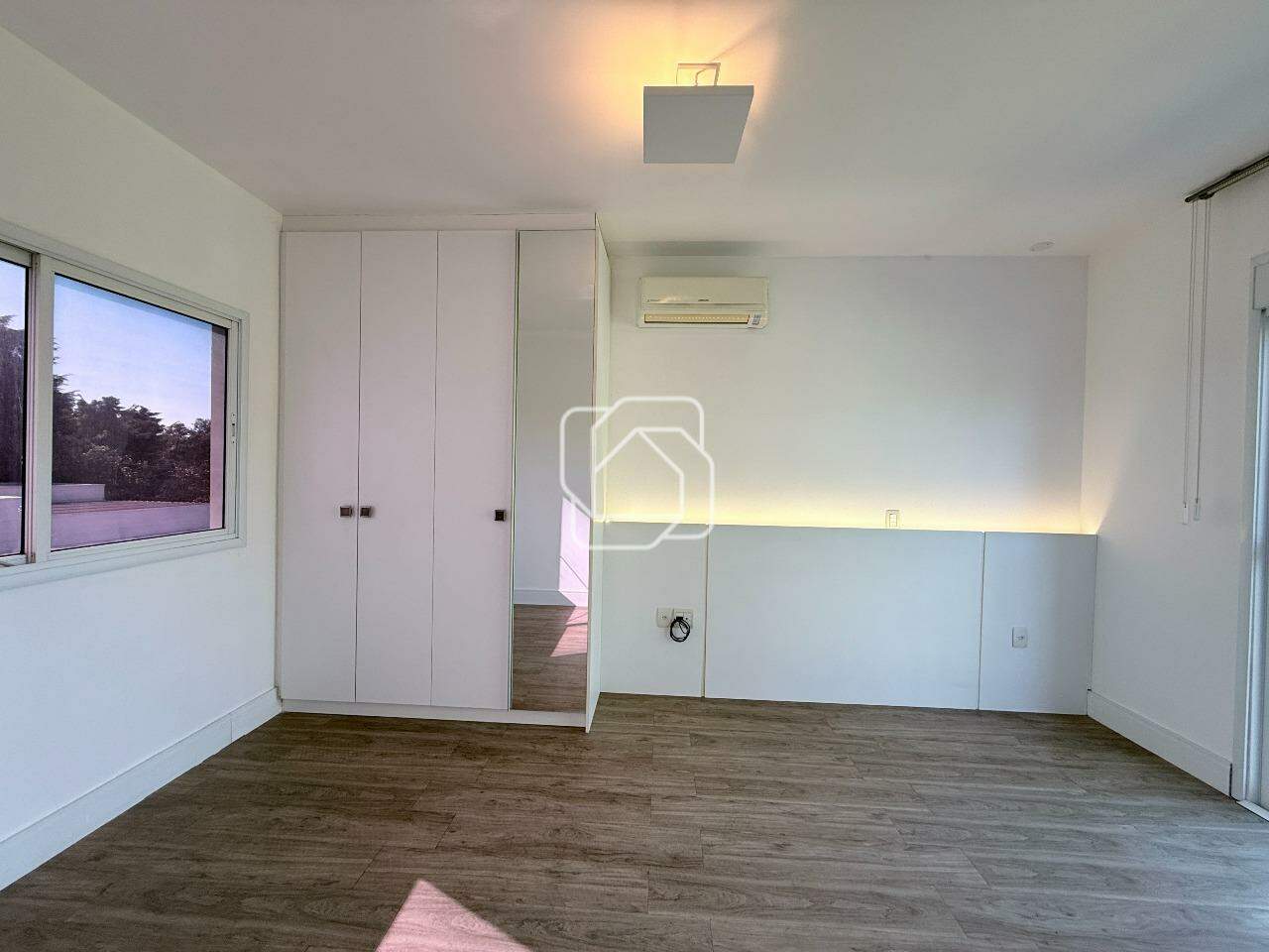 Casa de Condomínio à venda em Salto - SP - Haras Paineiras: Quarto