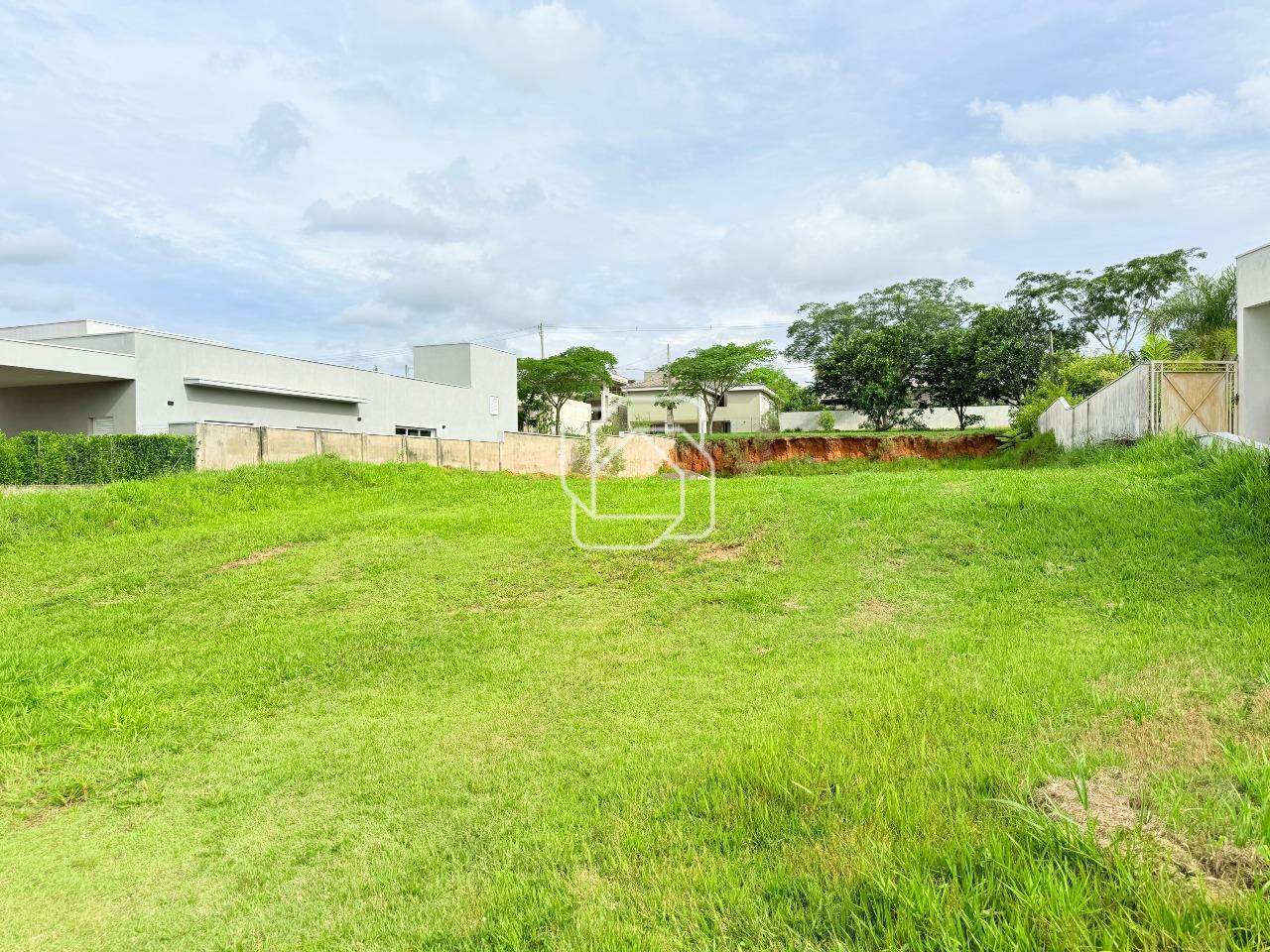 Terreno à venda em Salto - SP - Condomínio Fazenda Palmeiras Imperiais: 