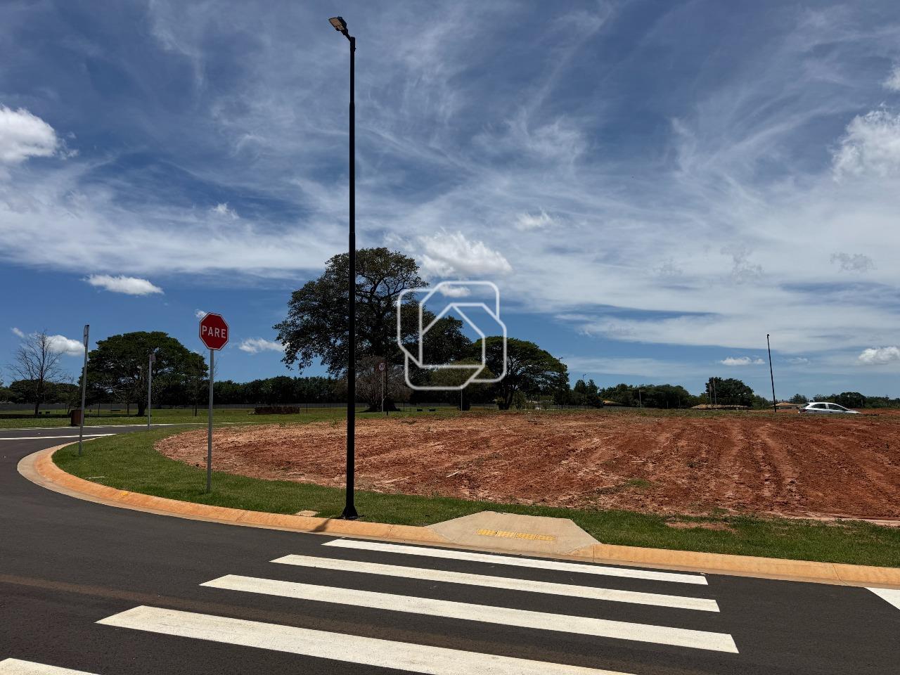 Terreno à venda em Indaiatuba - SP - Jardim Residencial Reserva Itanhangá: Visão geral do terreno