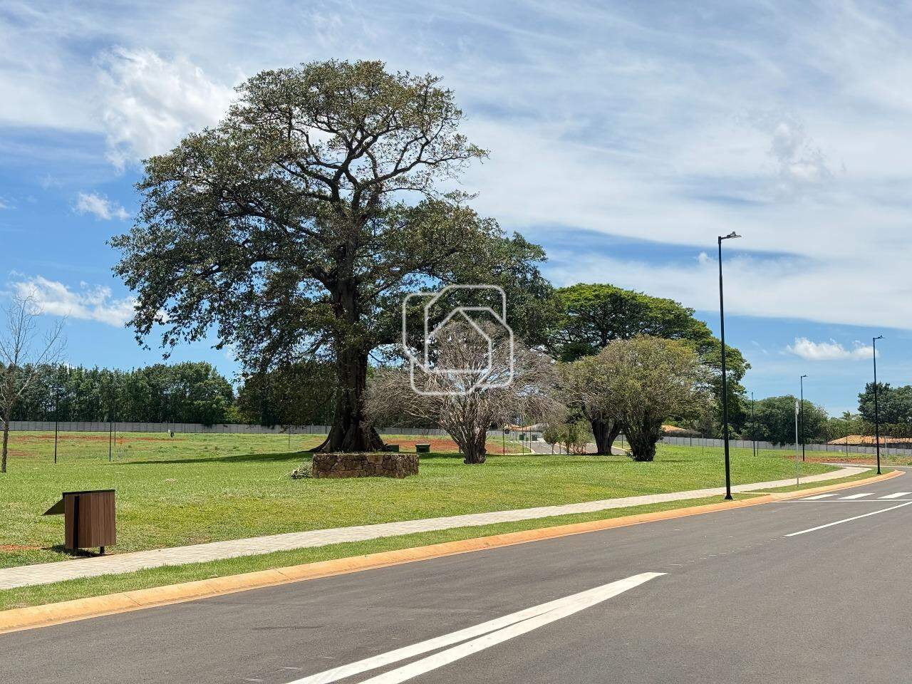 Terreno à venda em Indaiatuba - SP - Jardim Residencial Reserva Itanhangá: Visão geral do terreno