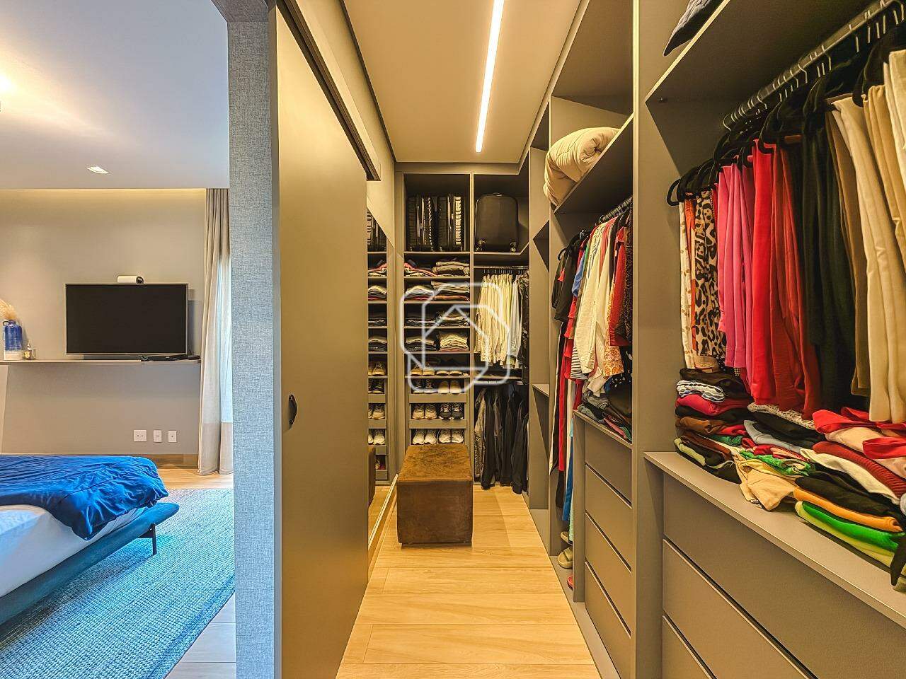 Casa de Condomínio à venda em Indaiatuba - SP - Helvetia Park: Closet