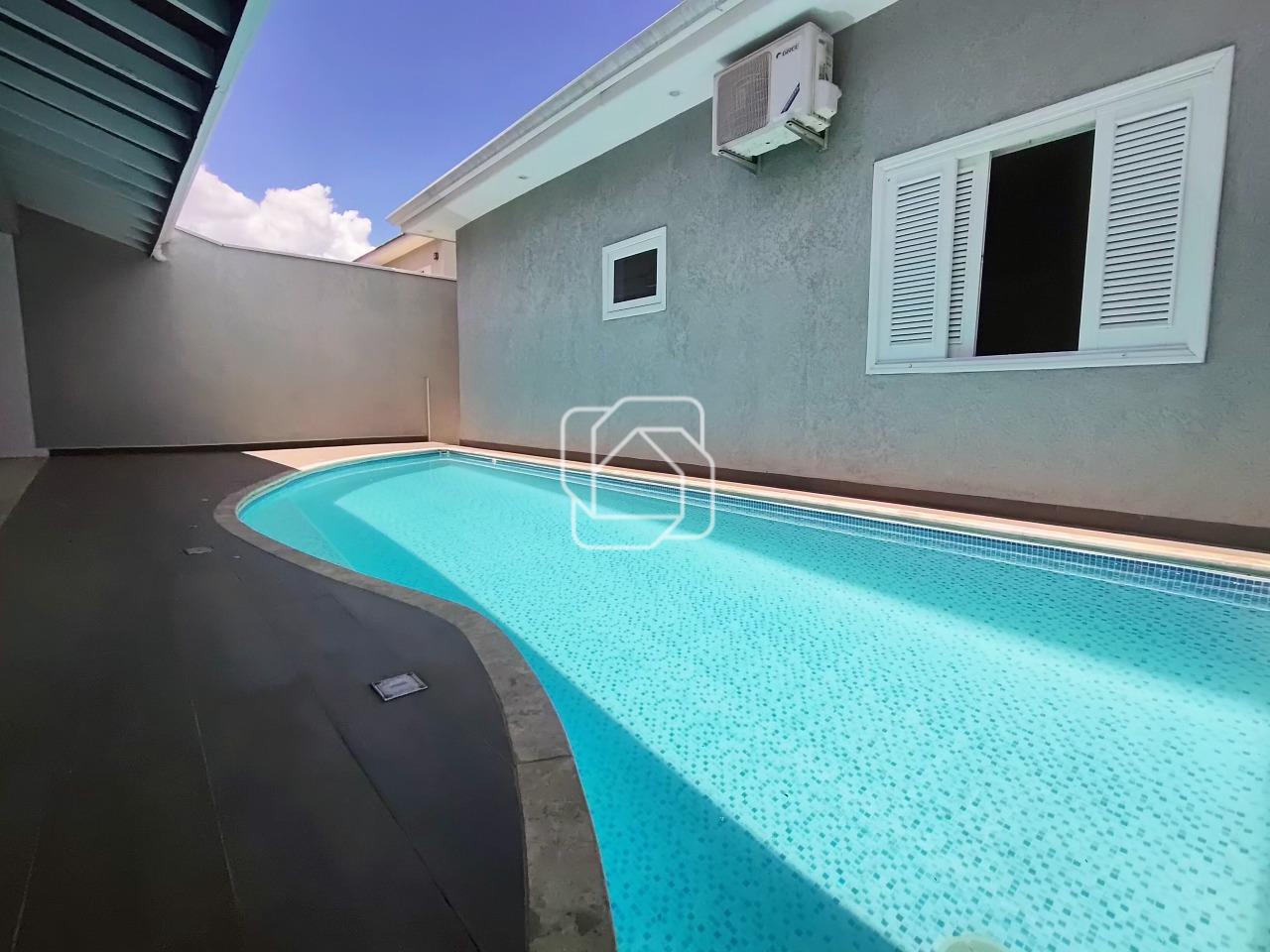 Casa de Condomínio à venda em Itu - SP - Condomínio Parque do Varvito: Área externa