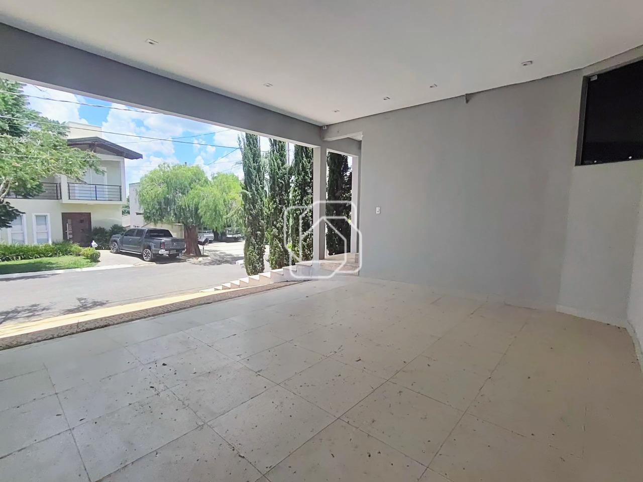 Casa de Condomínio à venda em Itu - SP - Condomínio Parque do Varvito: Garagem