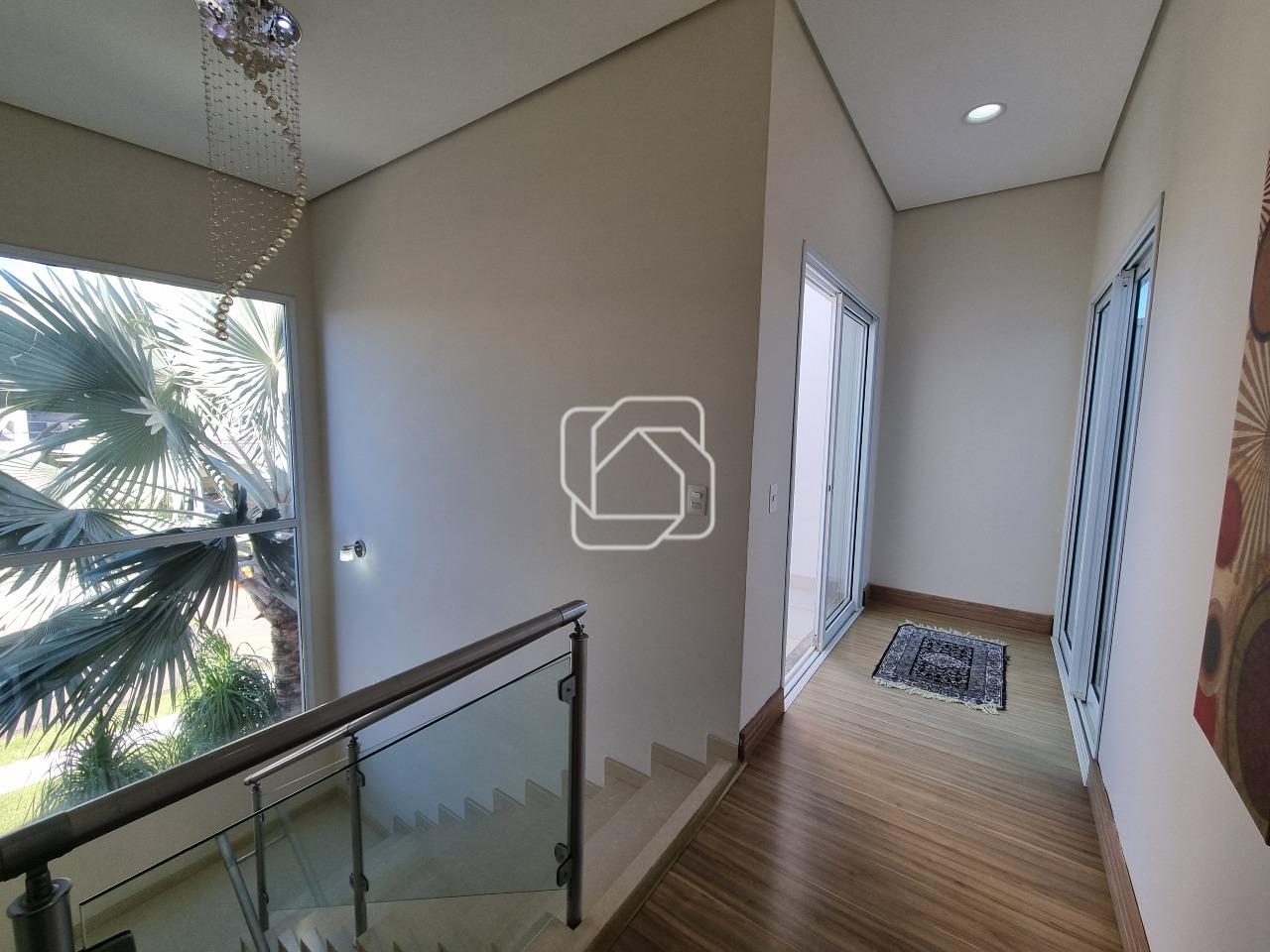 Casa de Condomínio à venda em Indaiatuba - SP - Residencial Beira da Mata: Corredor