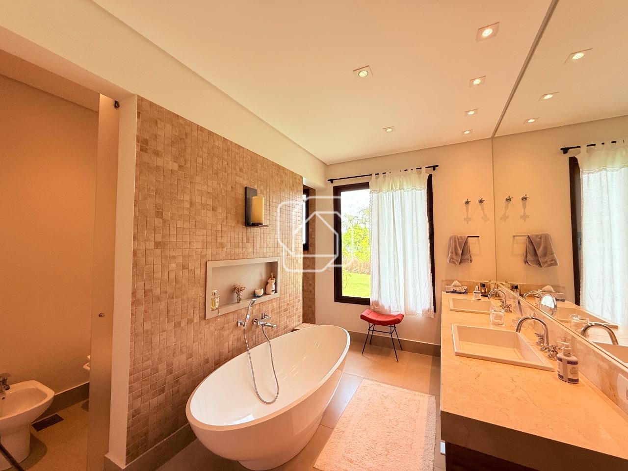 Casa de Condomínio à venda em Salto - SP - Haras Paineiras: