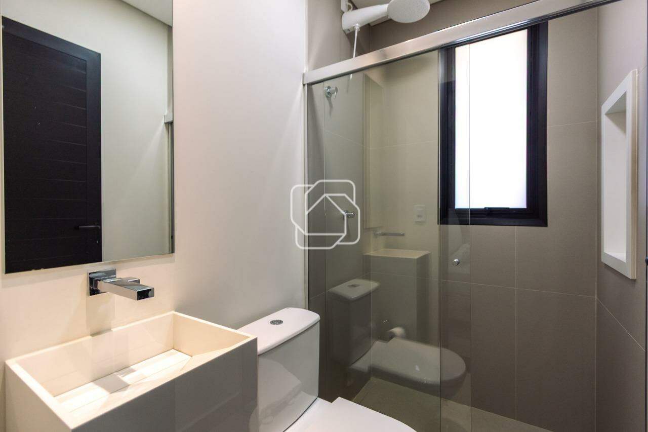 Casa de Condomínio à venda em Indaiatuba - SP - Reserva Petrus: Banheiro
