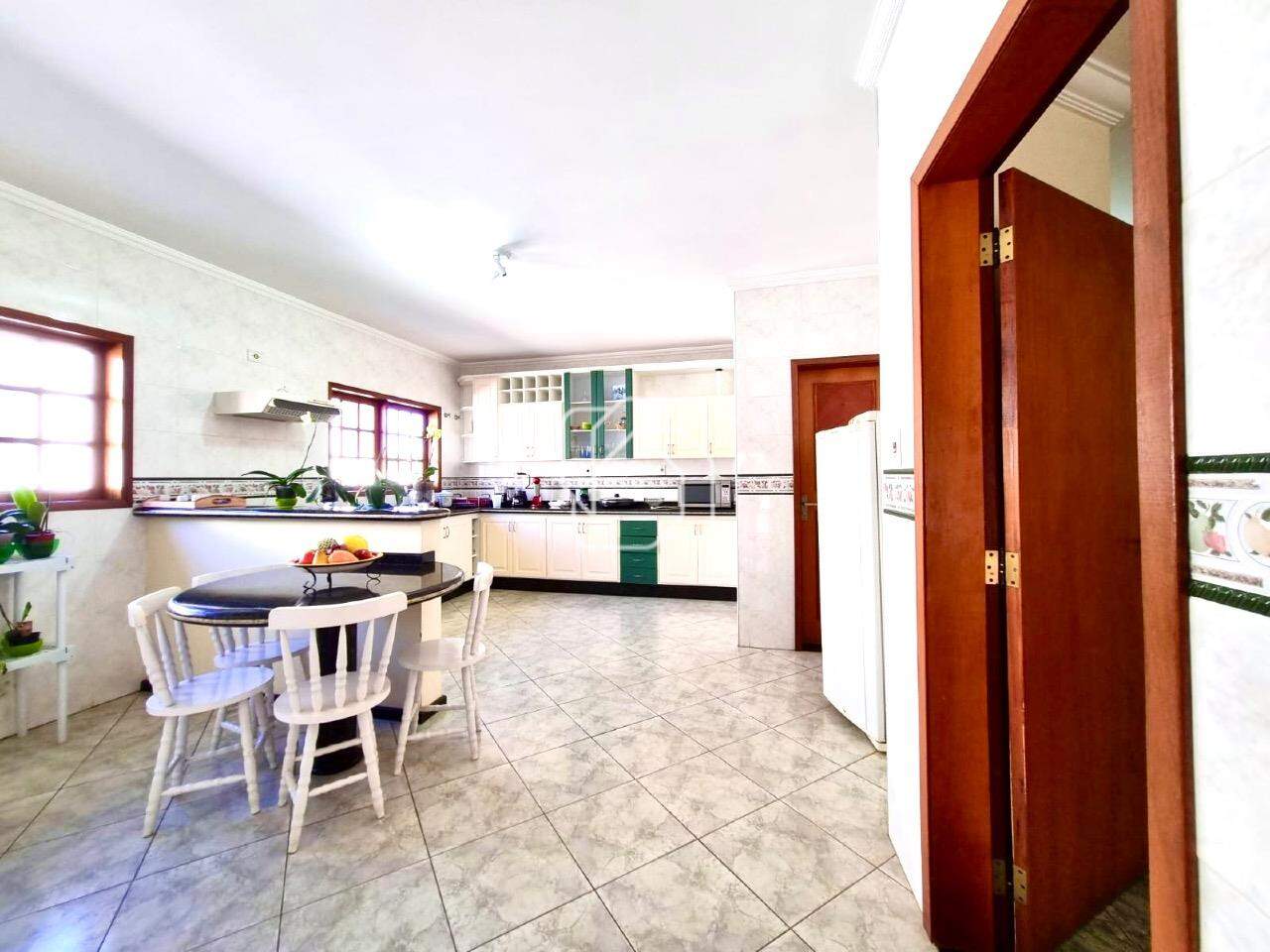 Casa de Condomínio à venda em Itu - SP - Condomínio Campos de Santo Antônio: 