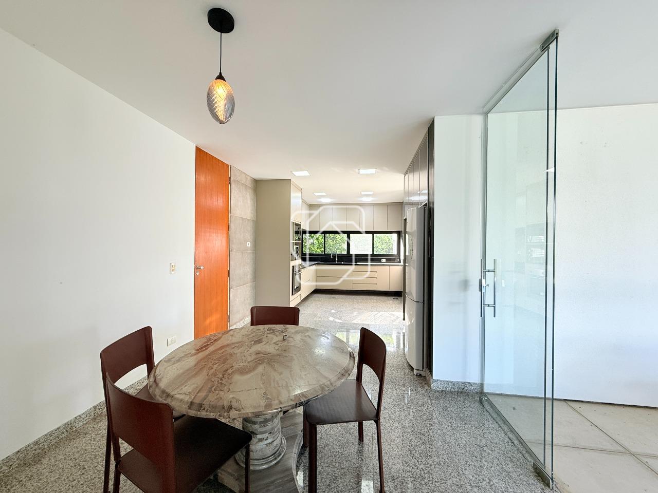 Casa de Condomínio à venda em Salto - SP - Haras Paineiras: