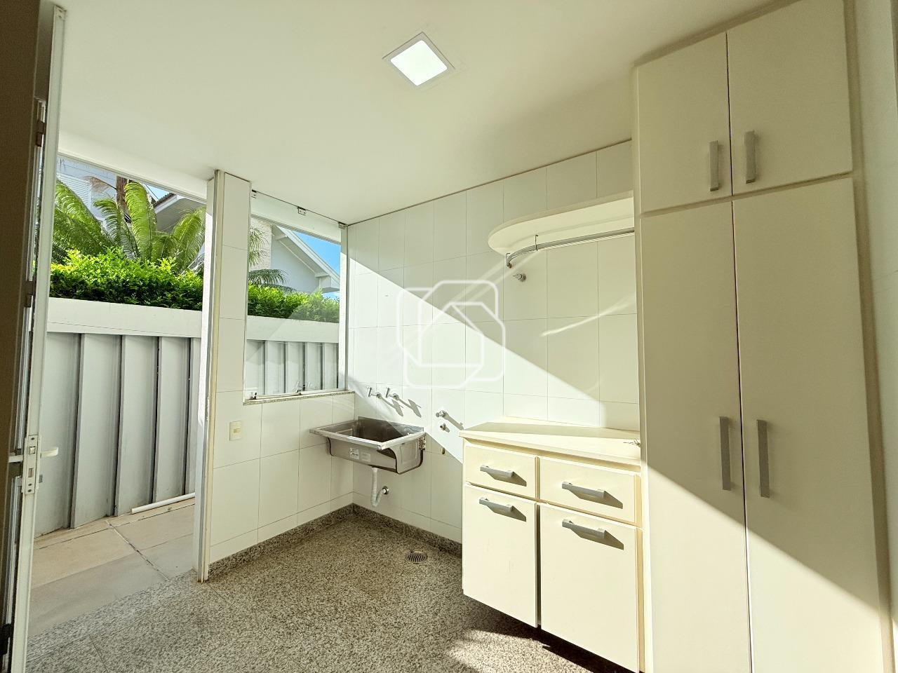 Casa de Condomínio à venda em Salto - SP - Haras Paineiras: