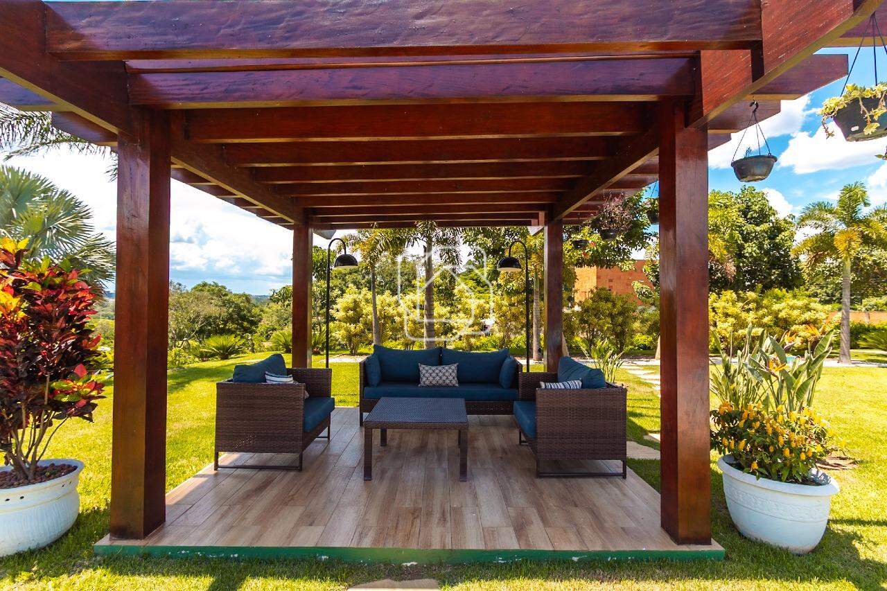 Casa de Condomínio à venda em Indaiatuba - SP - Recanto dos Pássaros: Área Externa