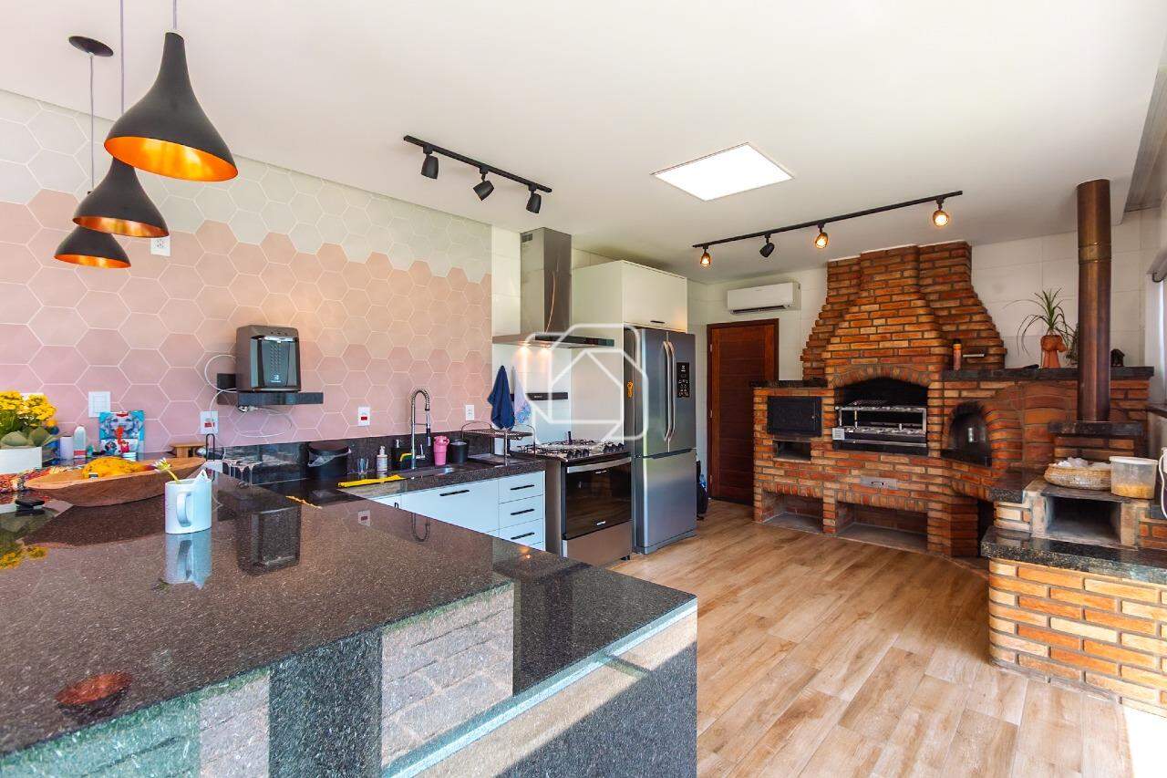 Casa de Condomínio à venda em Indaiatuba - SP - Recanto dos Pássaros: Cozinha gourmet