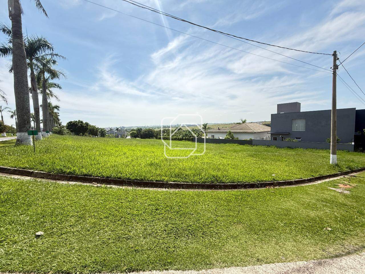 Terreno à venda em Salto - SP - Condomínio Fazenda Palmeiras Imperiais: 