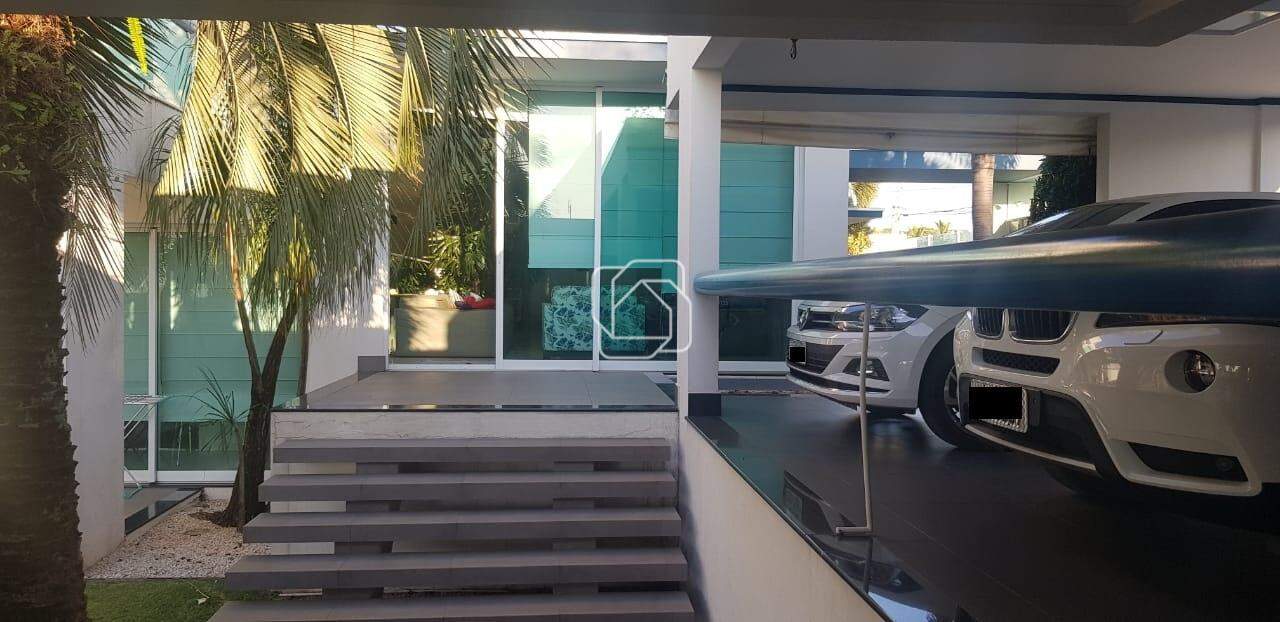 Casa de Condomínio à venda em Indaiatuba - SP - Terras de Itaici: Garagem