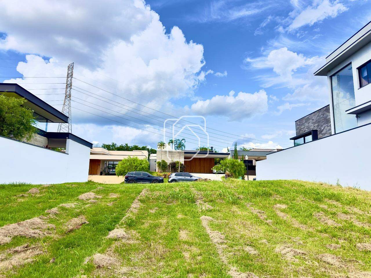 Terreno à venda em Itu - SP - Condomínio Villas do Golfe: 