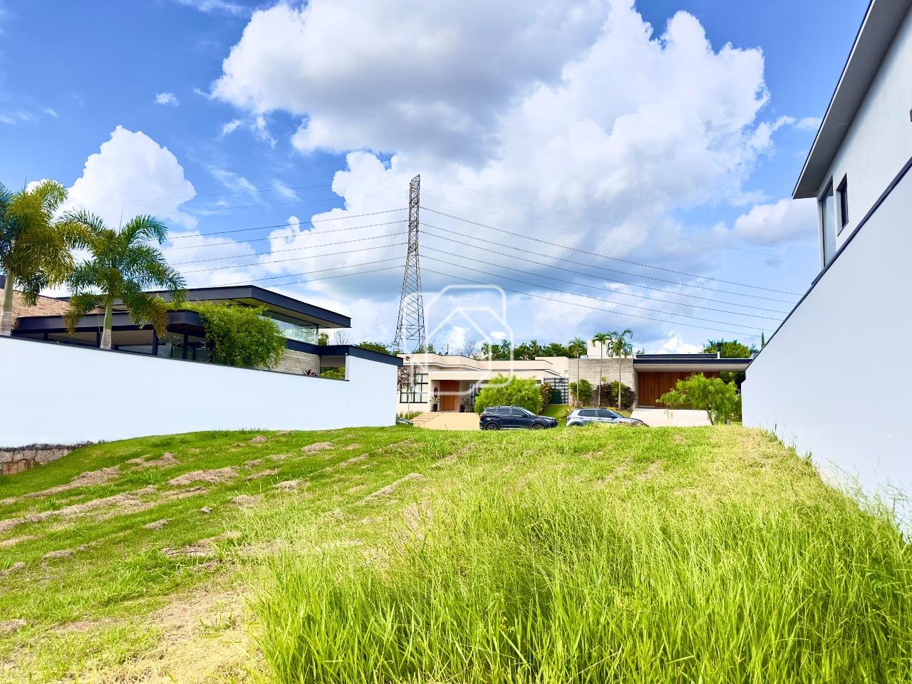 Terreno à venda em Itu - SP - Condomínio Villas do Golfe: 