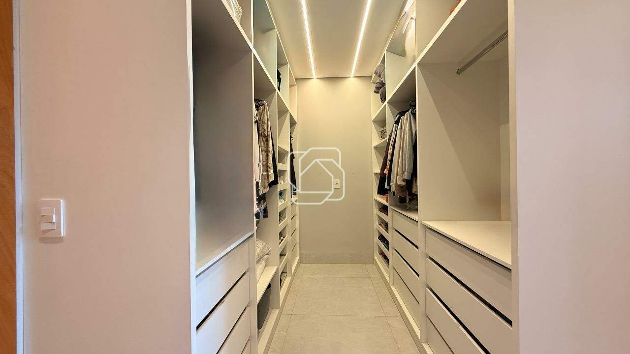 Casa de Condomínio à venda em Indaiatuba - SP - Jardim Residencial Dona Maria José: Closet