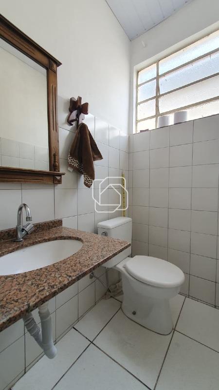 Salão e Lojas para aluguel em Itu - SP - Centro: