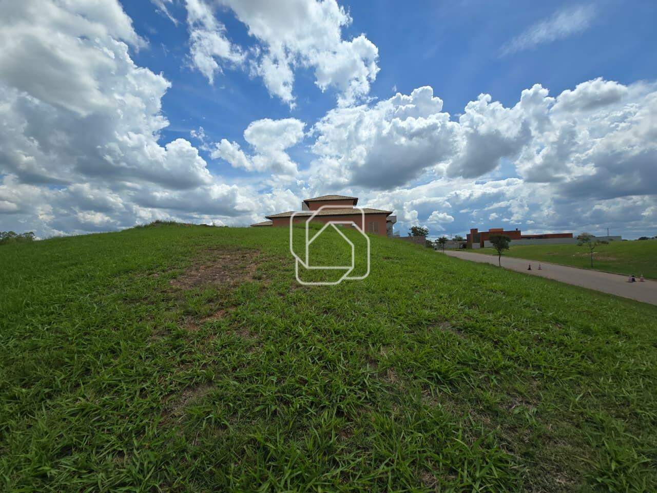Terreno à venda em Itu - SP - Residencial Parque Campos de Santo Antônio II: 