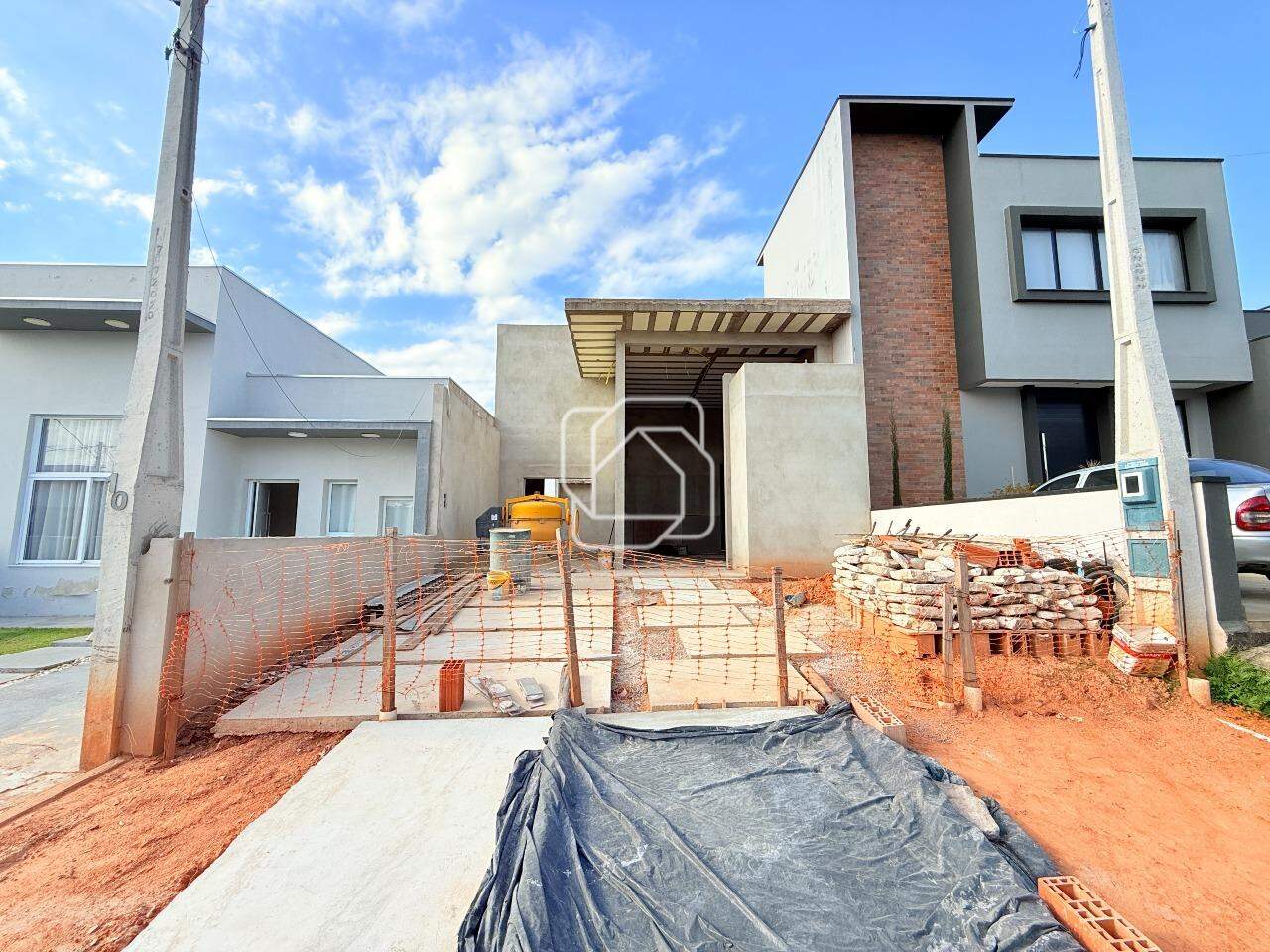 Casa de Condomínio à venda em Salto - SP - Jardim Guarujá: 