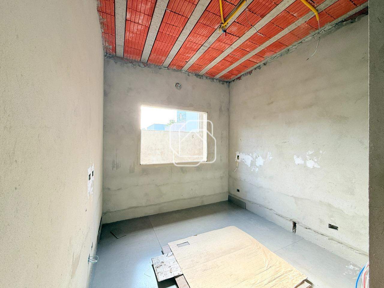 Casa de Condomínio à venda em Salto - SP - Jardim Guarujá: 