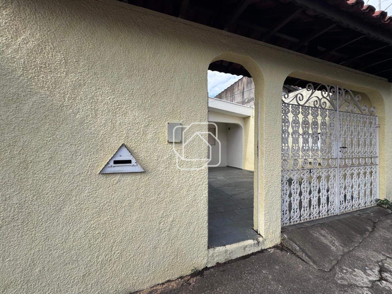 Casa para aluguel em Salto - SP - Salto de São José: