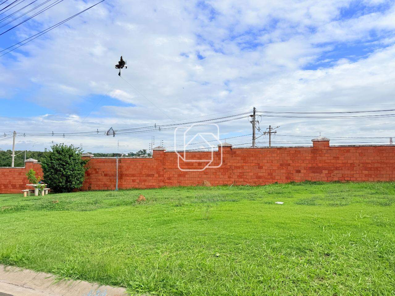 Terreno à venda em Salto - SP - Village Moutonnée: