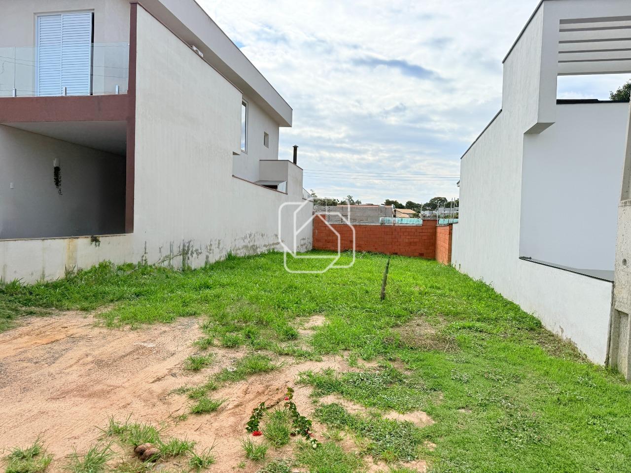 Terreno à venda em Salto - SP - Village Moutonnée: 