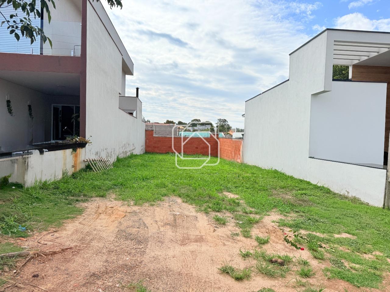 Terreno à venda em Salto - SP - Village Moutonnée: 