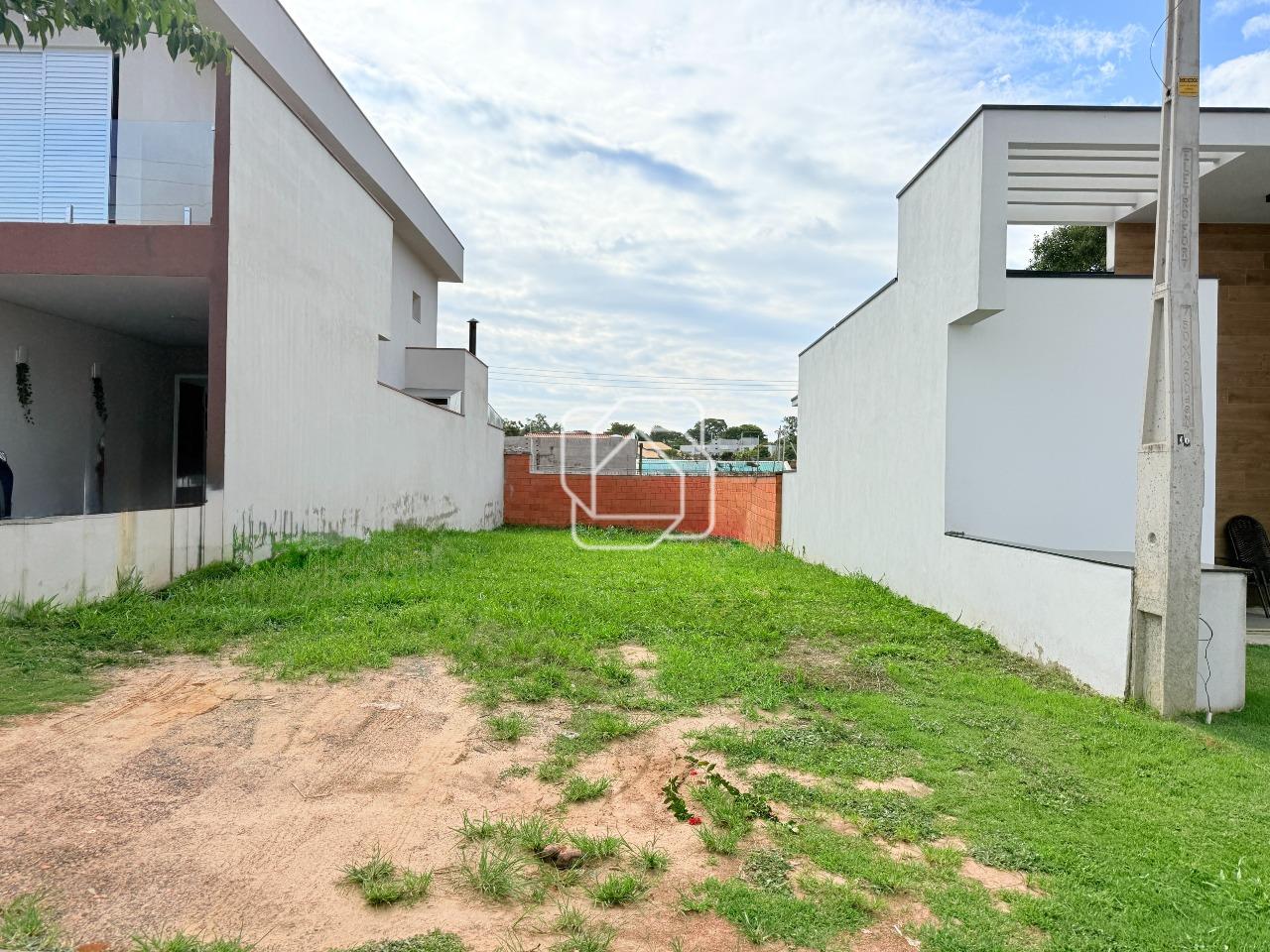 Terreno à venda em Salto - SP - Village Moutonnée: 