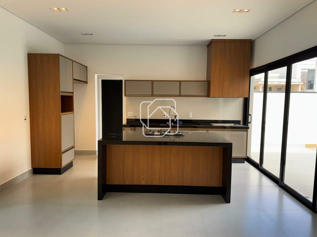 Casa de Condomínio à venda em Salto - SP - Residencial Costa das Areias II: