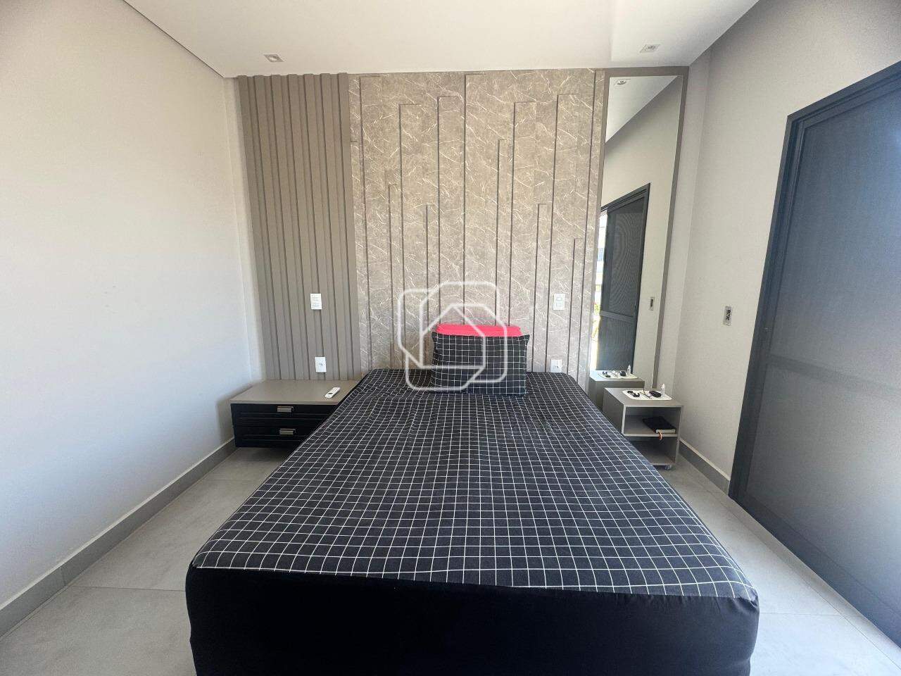 Casa de Condomínio para aluguel em Salto - SP - Portal dos Bandeirantes: