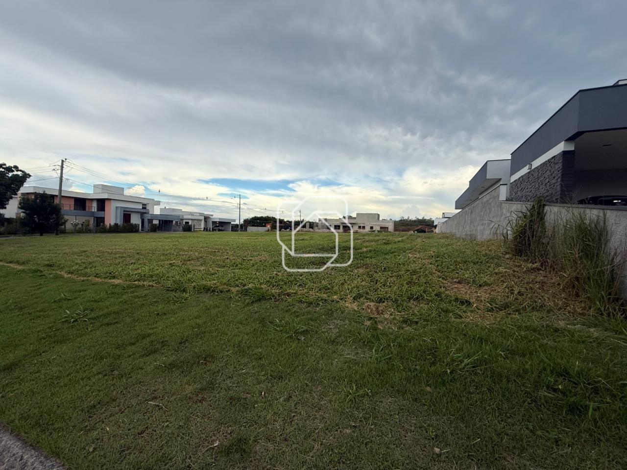 Terreno à venda em Itu - SP - Condomínio Fechado Bothanica Itu: 