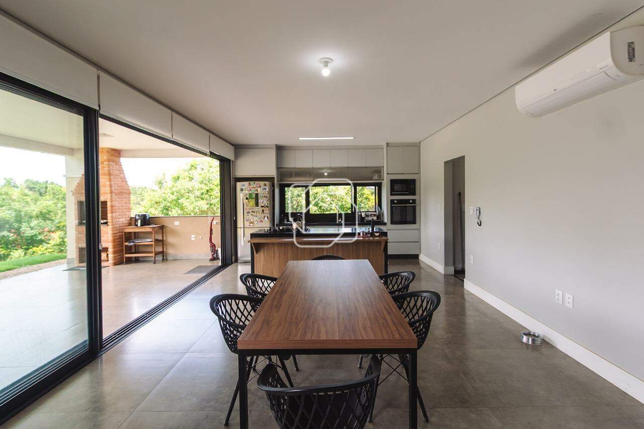 Casa de Condomínio à venda em Indaiatuba - SP - Vale das Laranjeiras: Sala de jantar