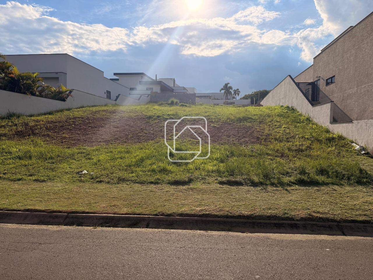 Terreno à venda em Itu - SP - Residencial Parque Campos de Santo Antônio II: 