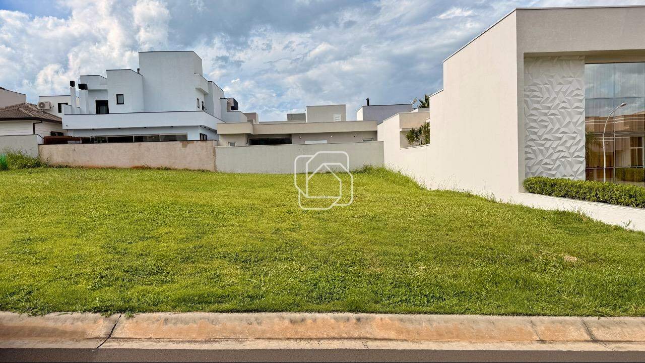 Terreno à venda em Indaiatuba - SP - Jardim Residencial Dona Lucilla: Visão geral do terreno