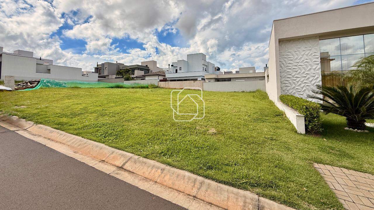 Terreno à venda em Indaiatuba - SP - Jardim Residencial Dona Lucilla: Visão geral do terreno