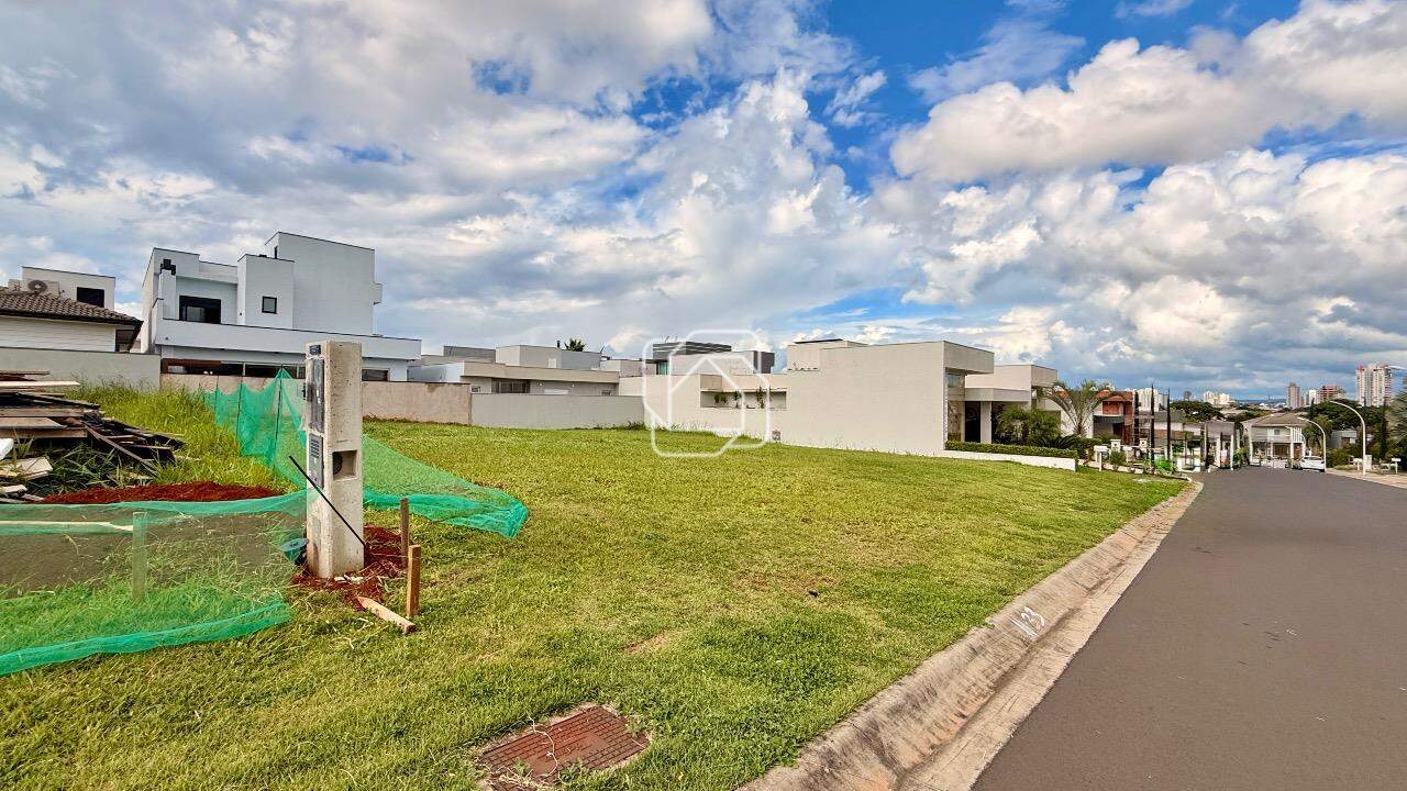 Terreno à venda em Indaiatuba - SP - Jardim Residencial Dona Lucilla: Visão geral do terreno