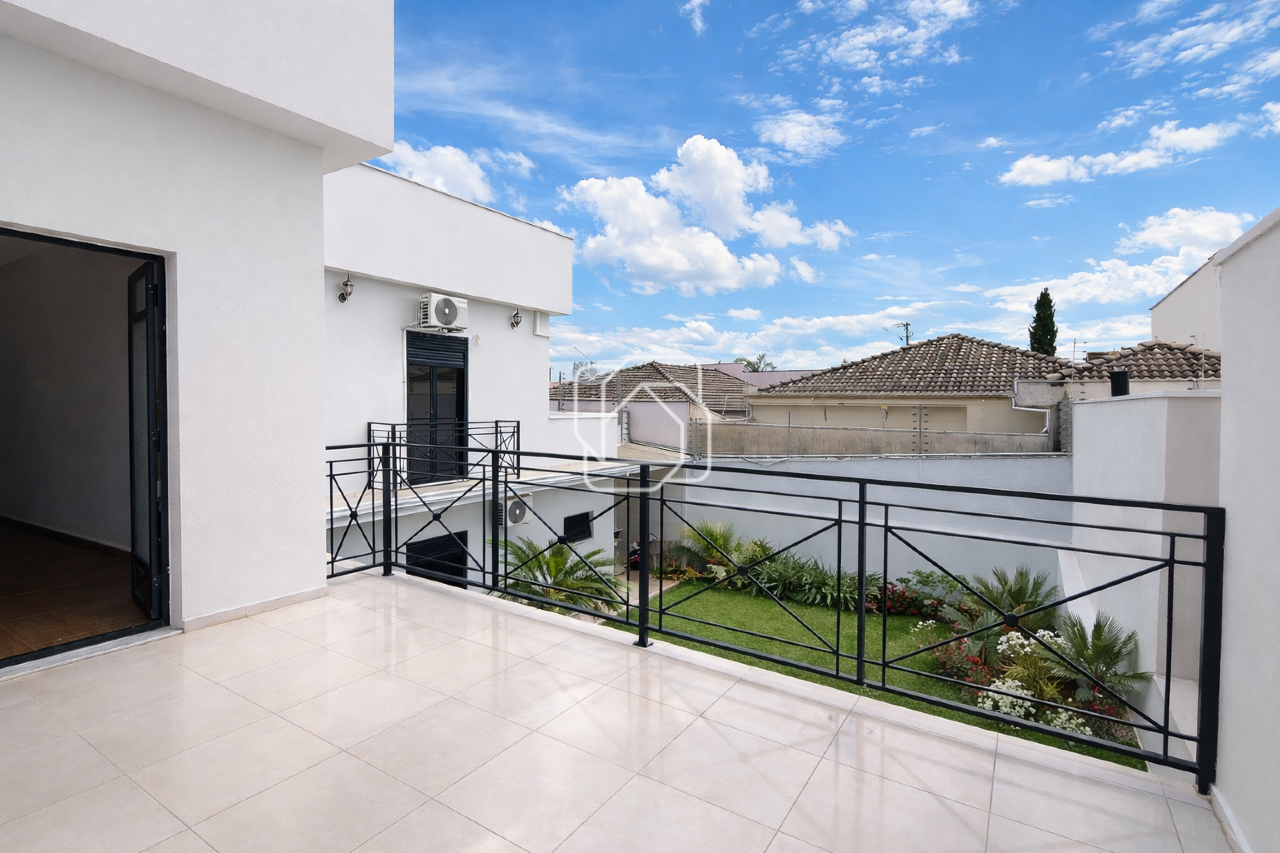 Casa de Condomínio à venda em Indaiatuba - SP - Jardim Residencial Maria Dulce: Varanda - Home Staging