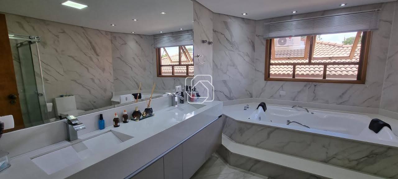 Casa de Condomínio à venda em Indaiatuba - SP - Lagos de Shanadu: Banheiro