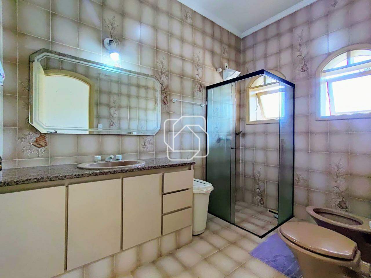 Casa de Condomínio à venda em Itu - SP - Condomínio Portal de Itu: Banheiro da suíte