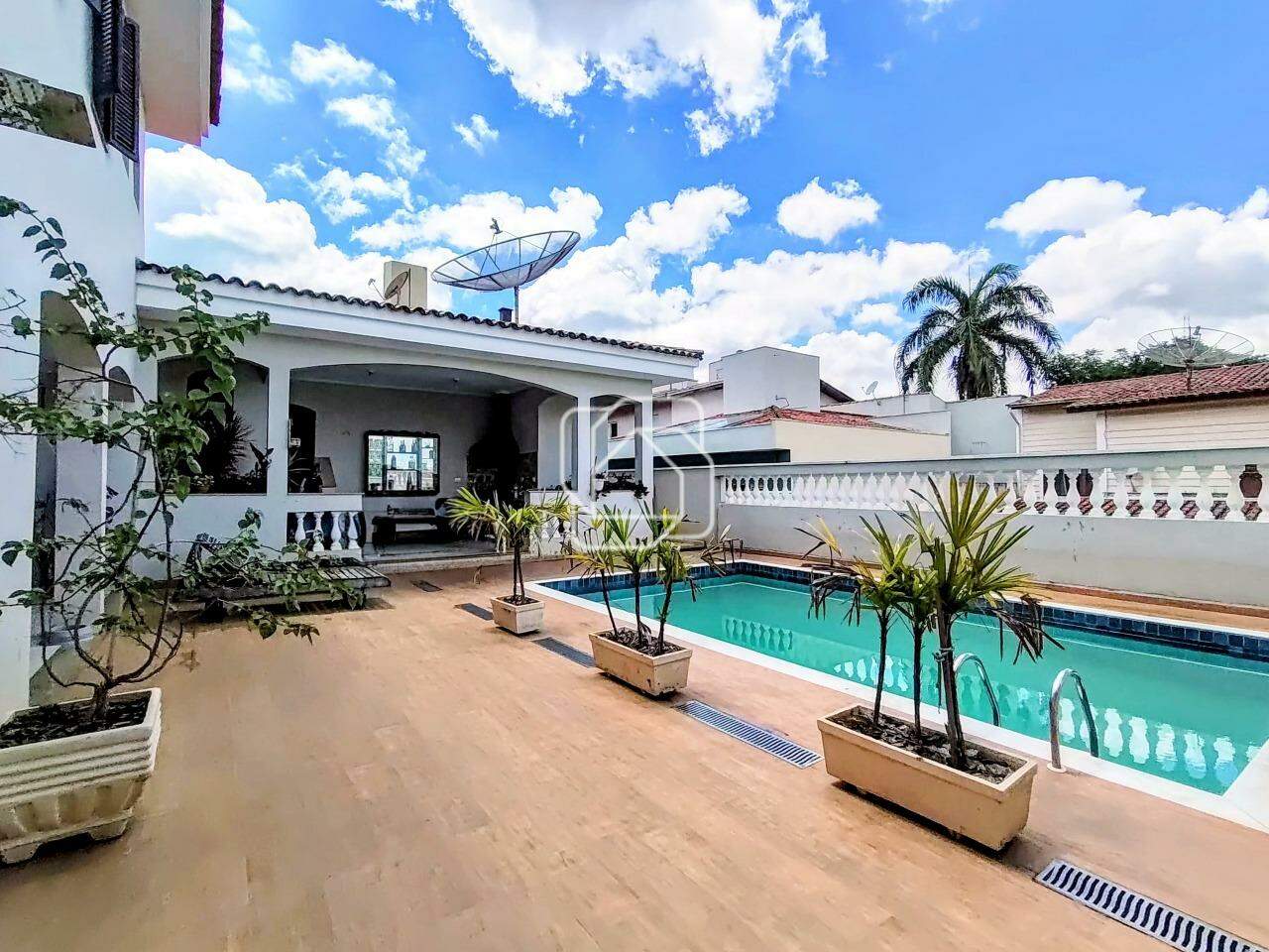 Casa de Condomínio à venda em Itu - SP - Condomínio Portal de Itu: Área externa