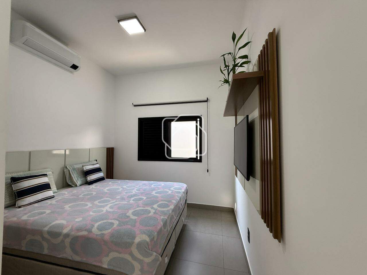 Casa de Condomínio à venda em Salto - SP - Village Moutonnée: Quarto