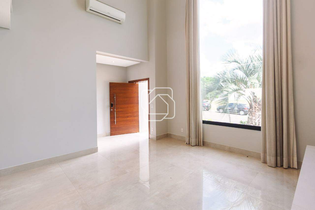 Casa de Condomínio para aluguel em Indaiatuba - SP - Residencial Duas Marias: Sala de estar